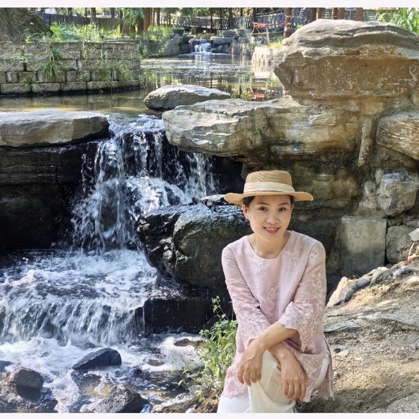 芳雅把"书"读活