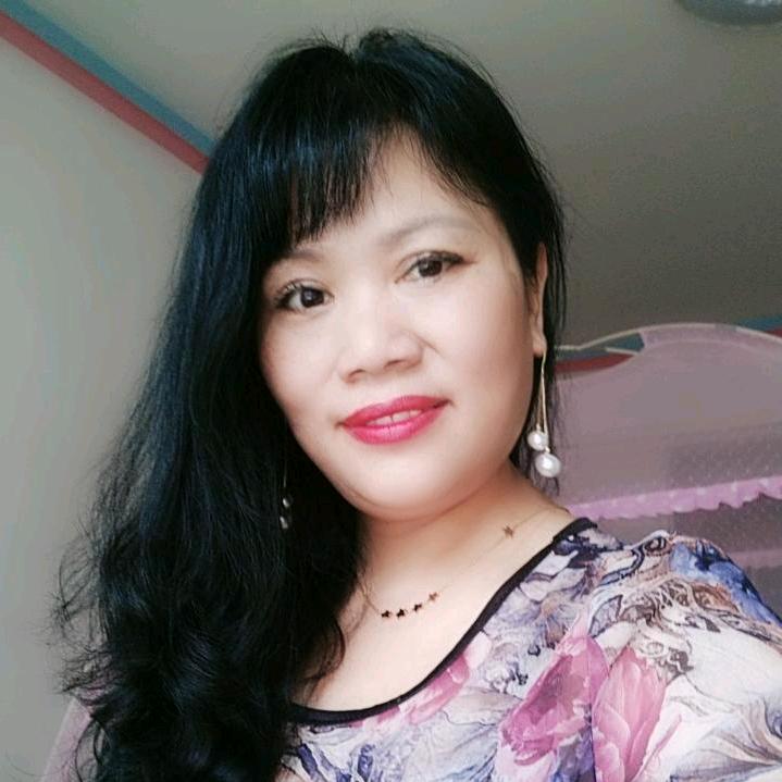 侧脸依旧很美
