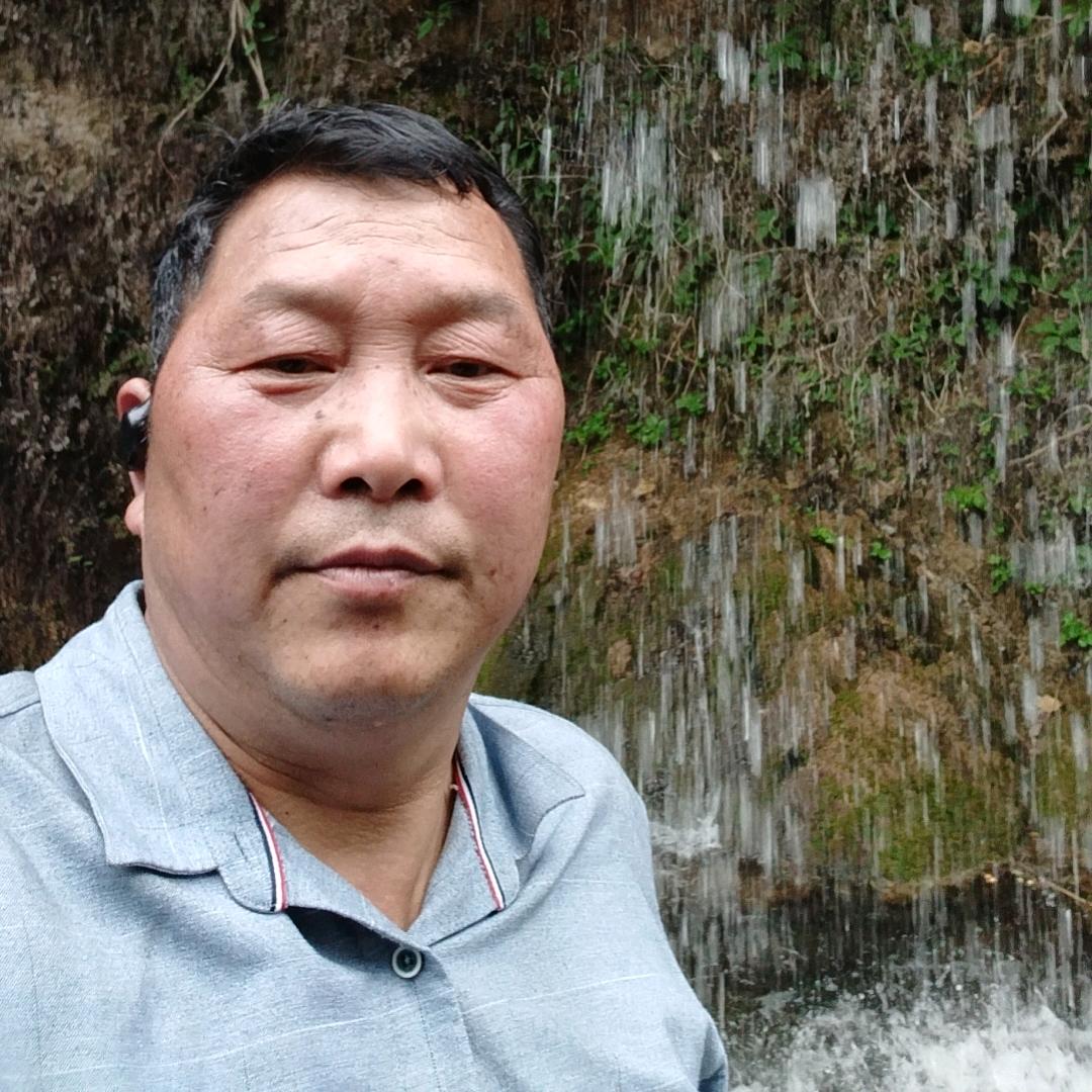 415235459573不开心找我聊