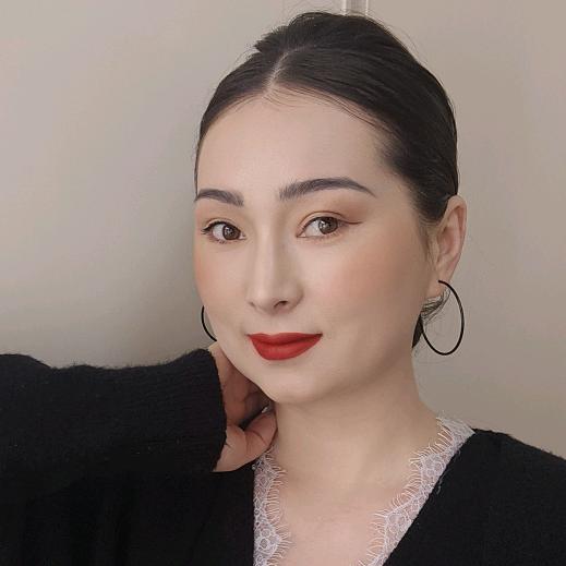 被迫搞副业的快乐鬼