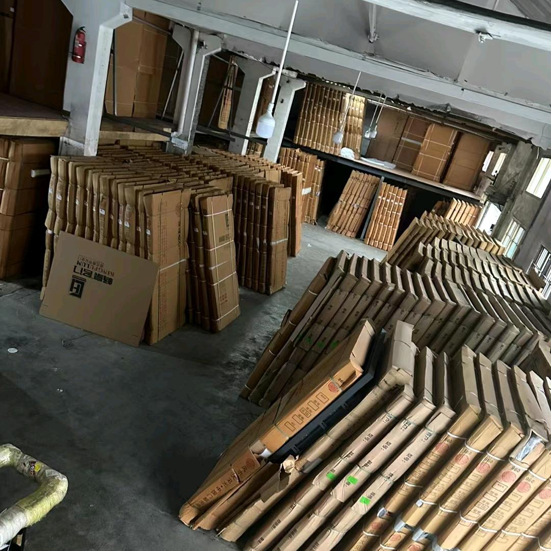 高端防盗门捡漏大王-铸铝门