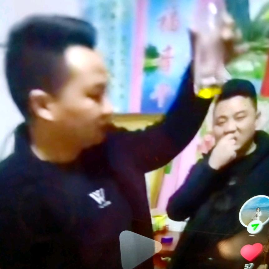 快乐一家人每天都幸福