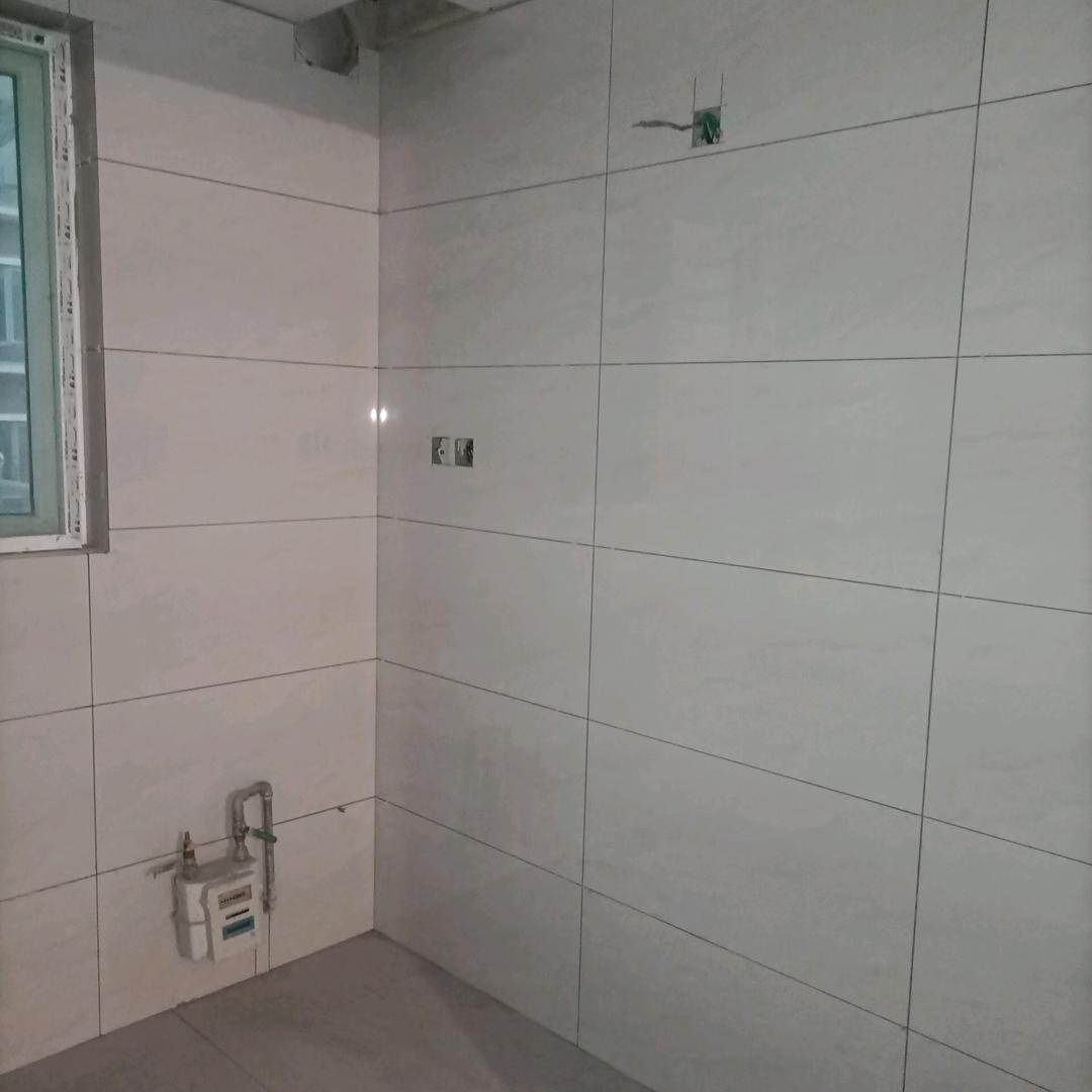 专业贴砖～郭师傅