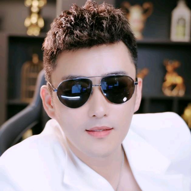 智宇