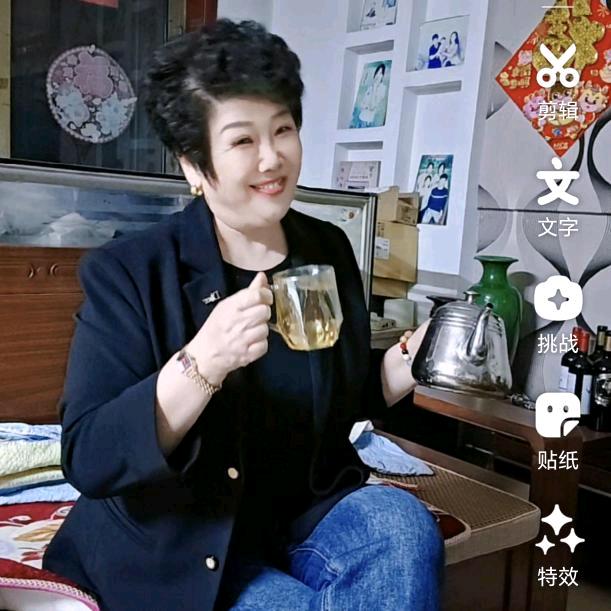 都幸福晚8:20直播