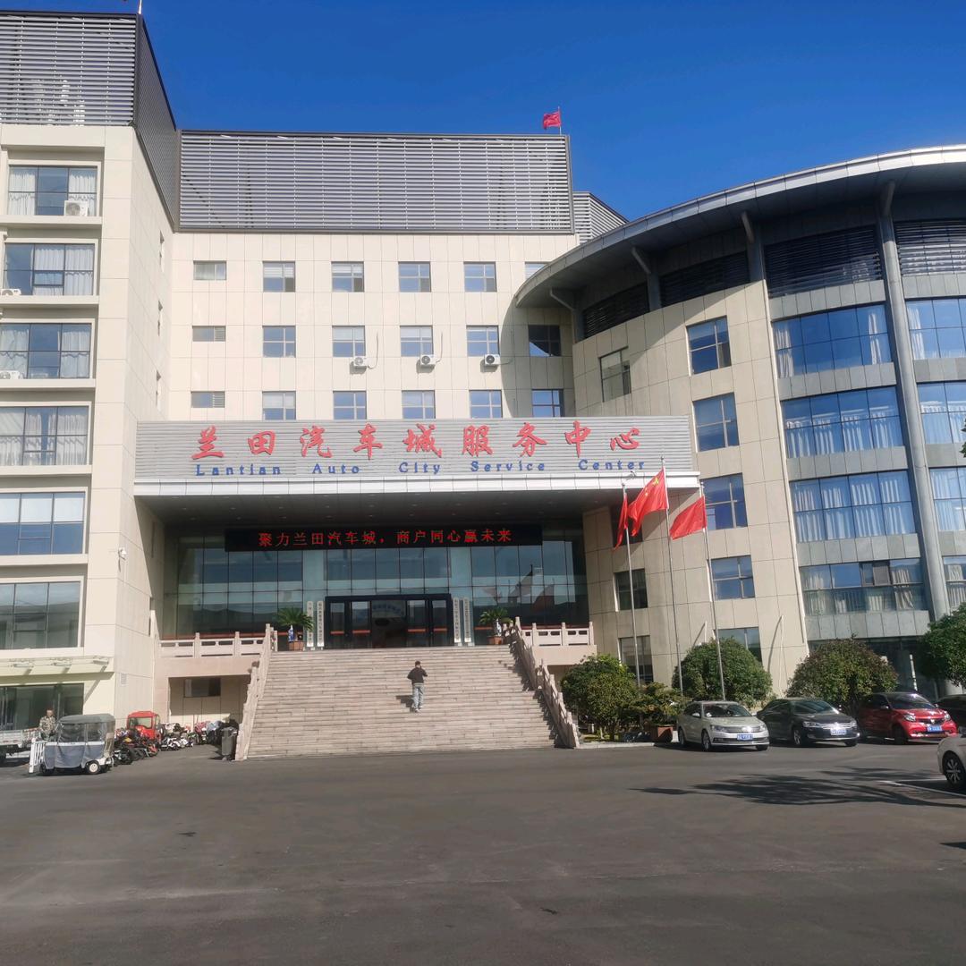 临沂二手车出口董先生