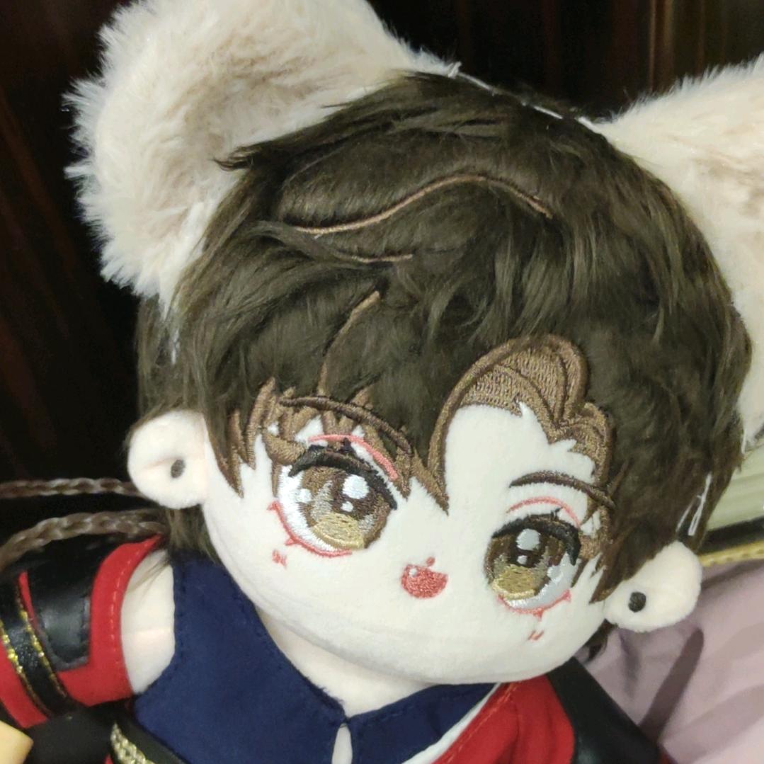 不爱吃鱼的郡哥