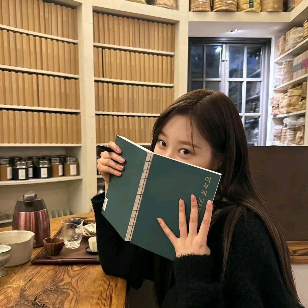 我不要上学放我走吧