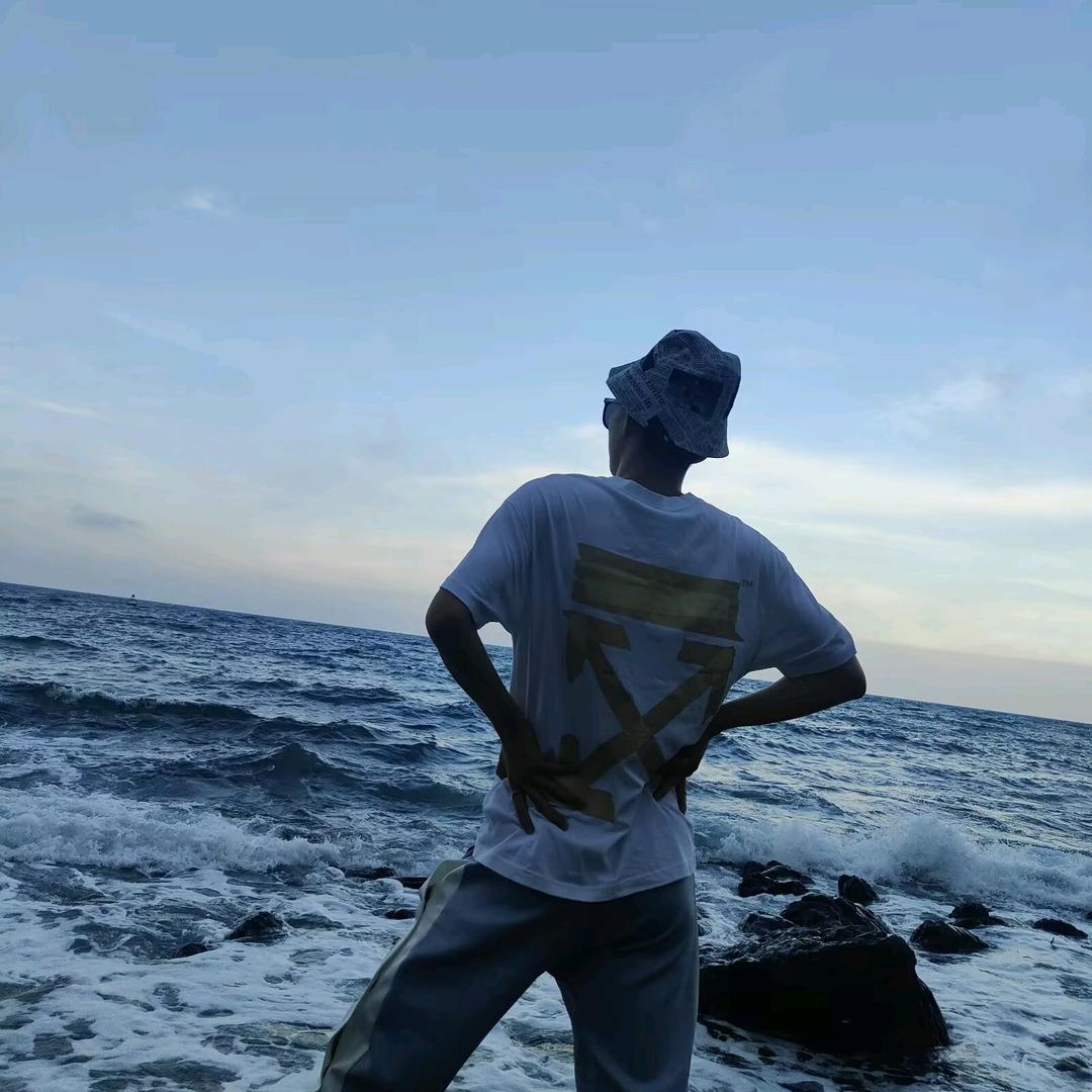 不坏孳羽🏸🎱