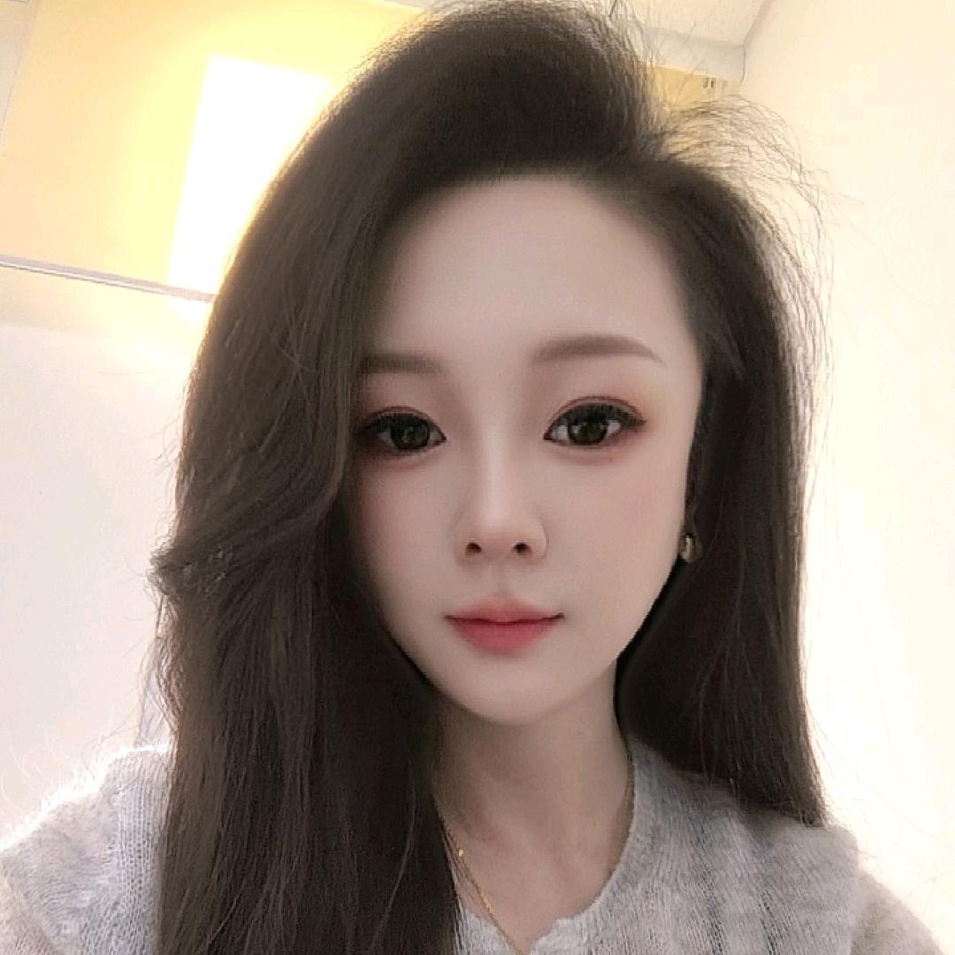 万万    🐼