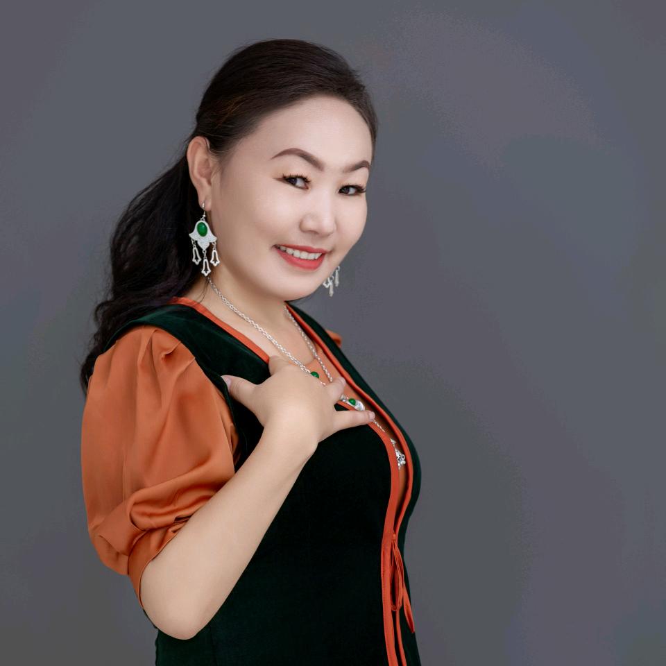 努尔孜亚، 🇨🇳