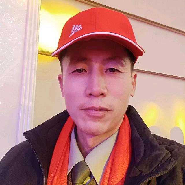萧华
