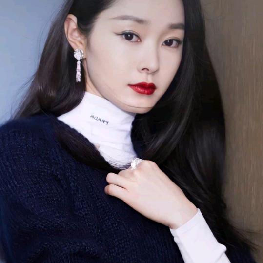 晨叶轻奢女装