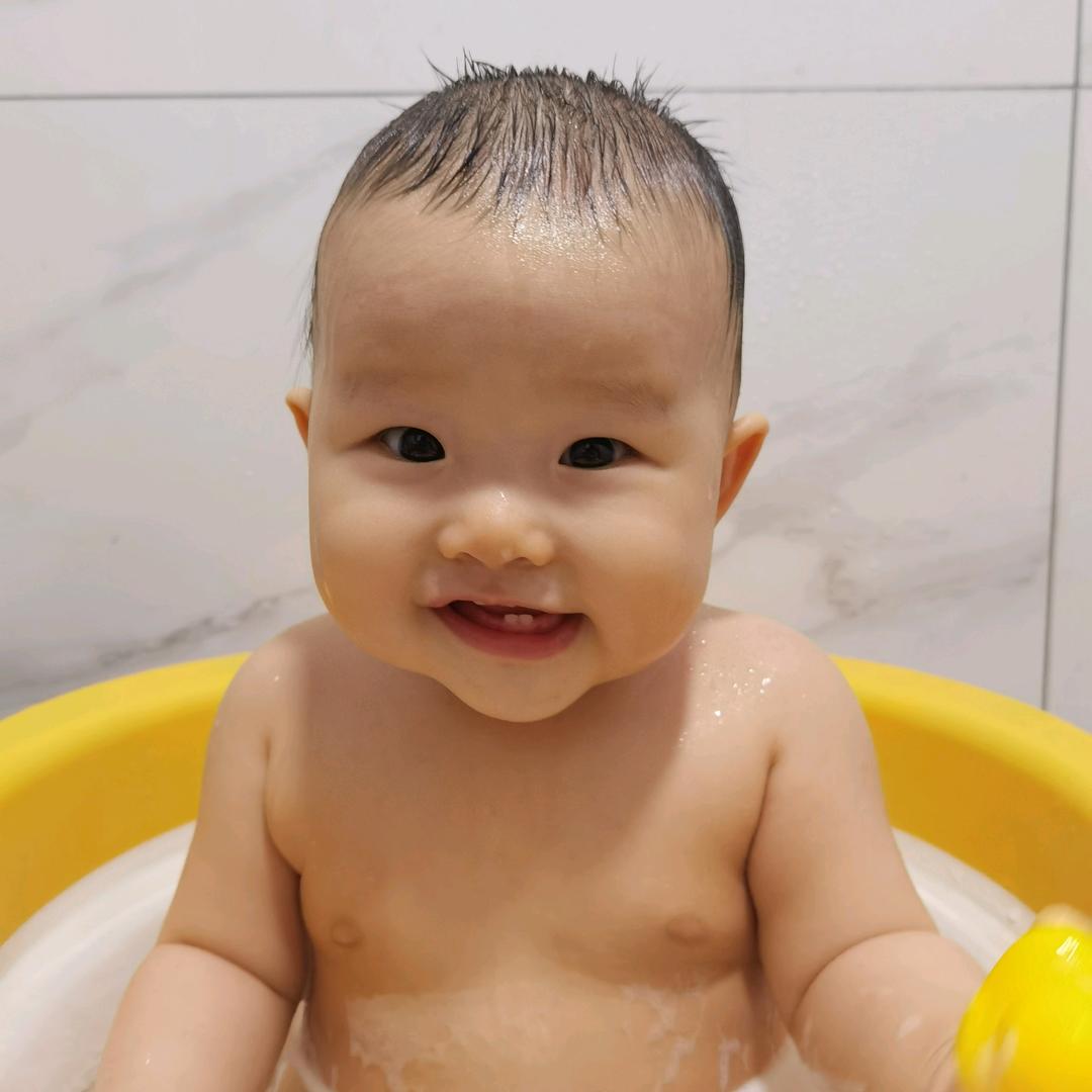 轻言么么哒