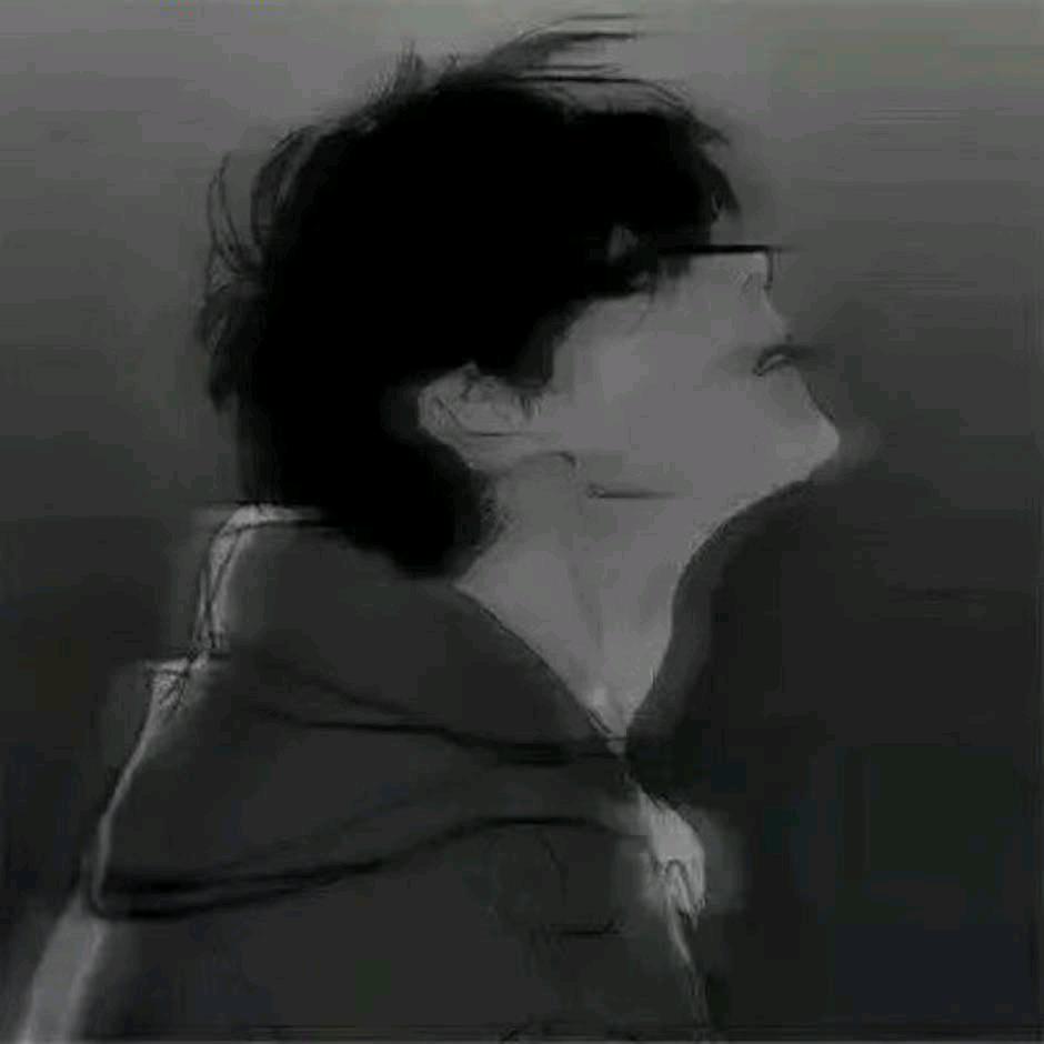 卖小女孩的核弹