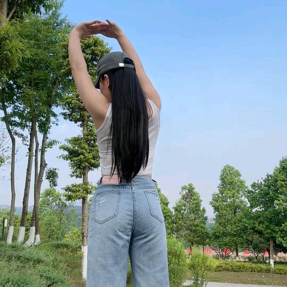 小闹闹