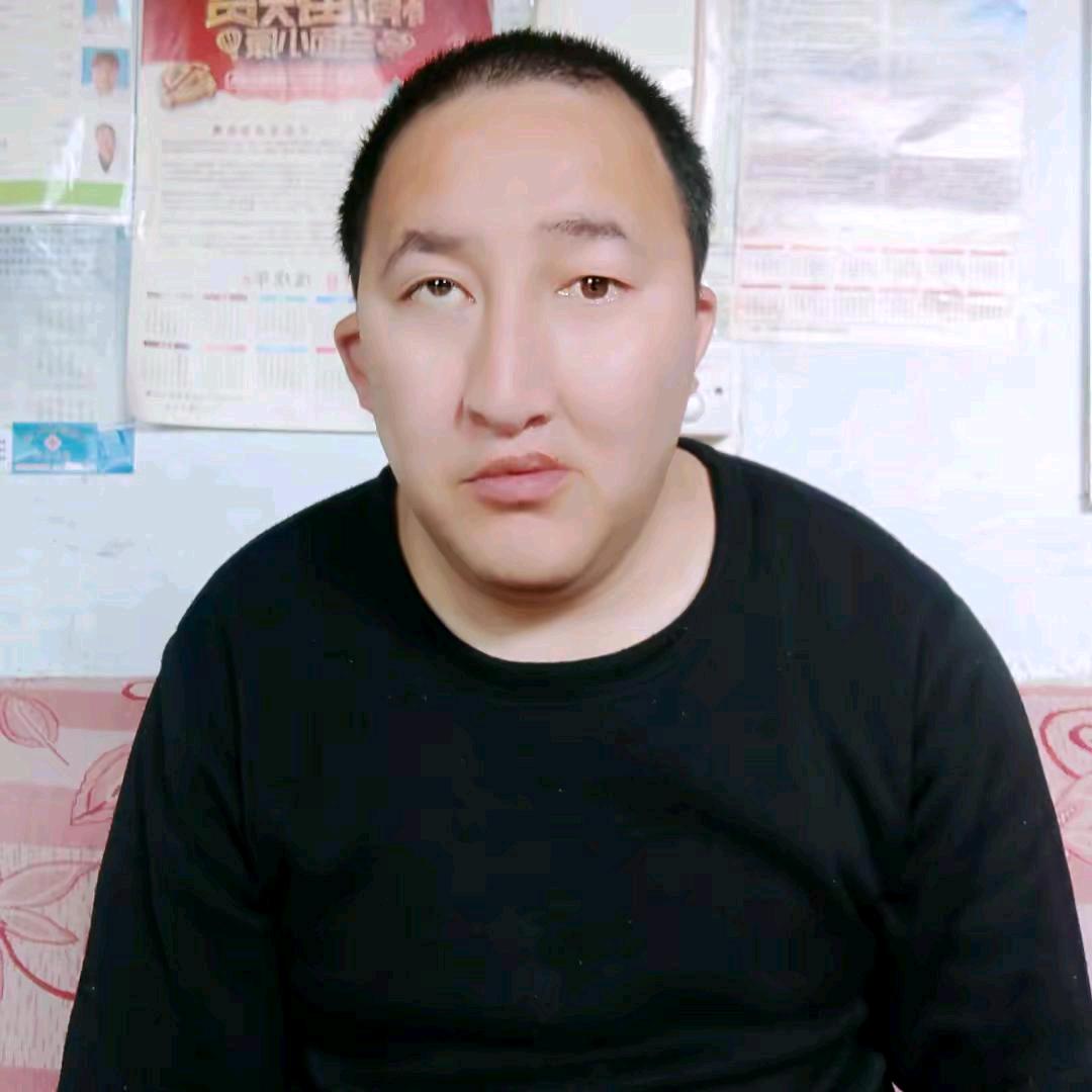 坚强哥(19:20开播）
