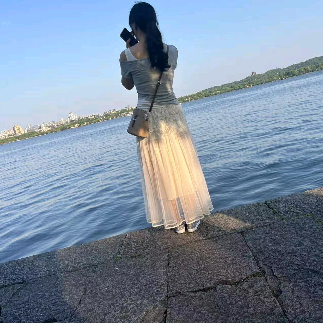 往事如烟。