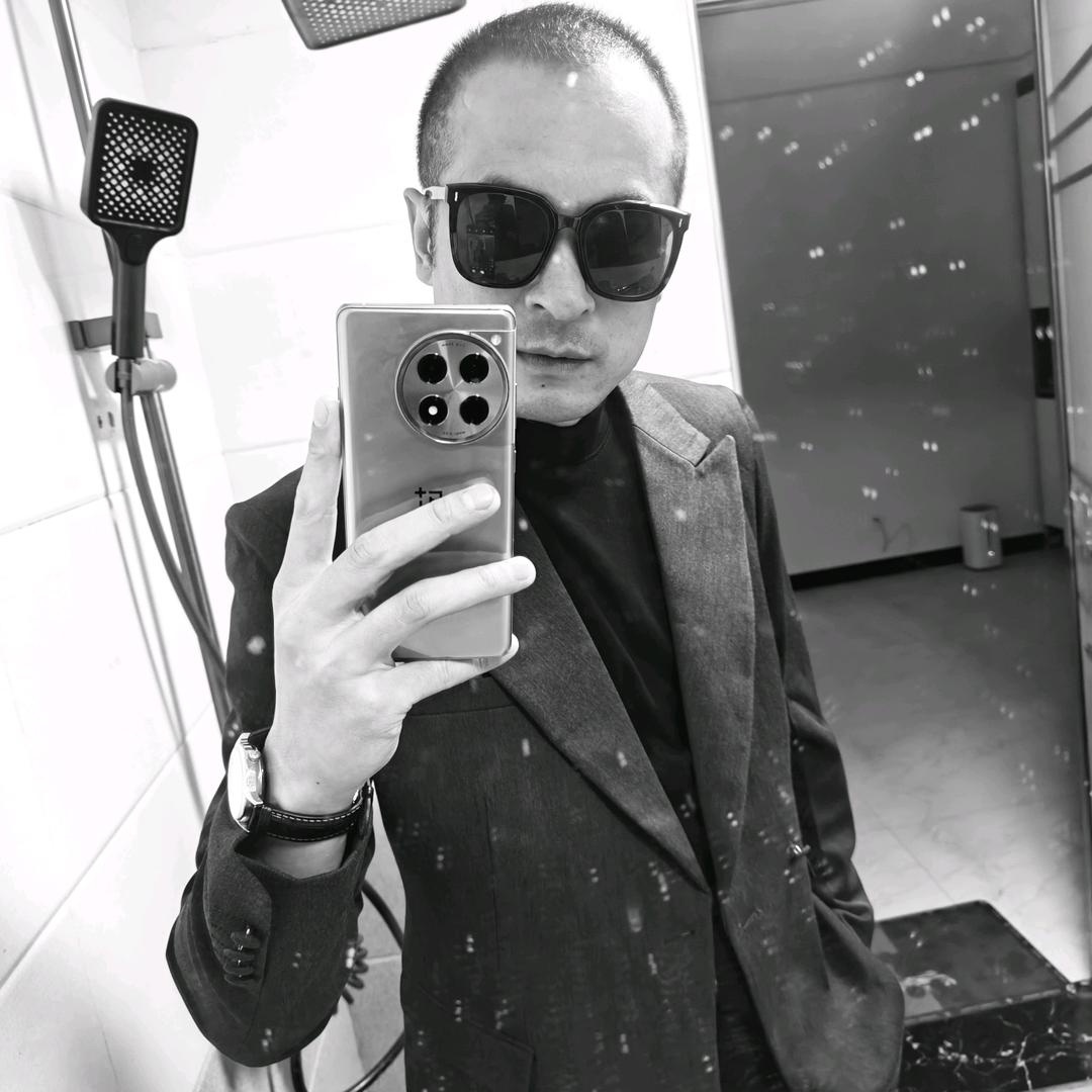 Mr.李