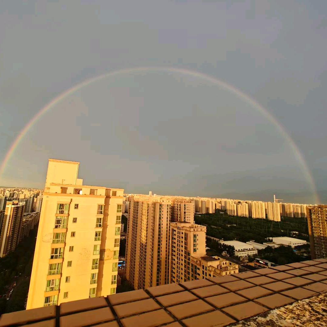 挖机哥，纽恩泰空气能，