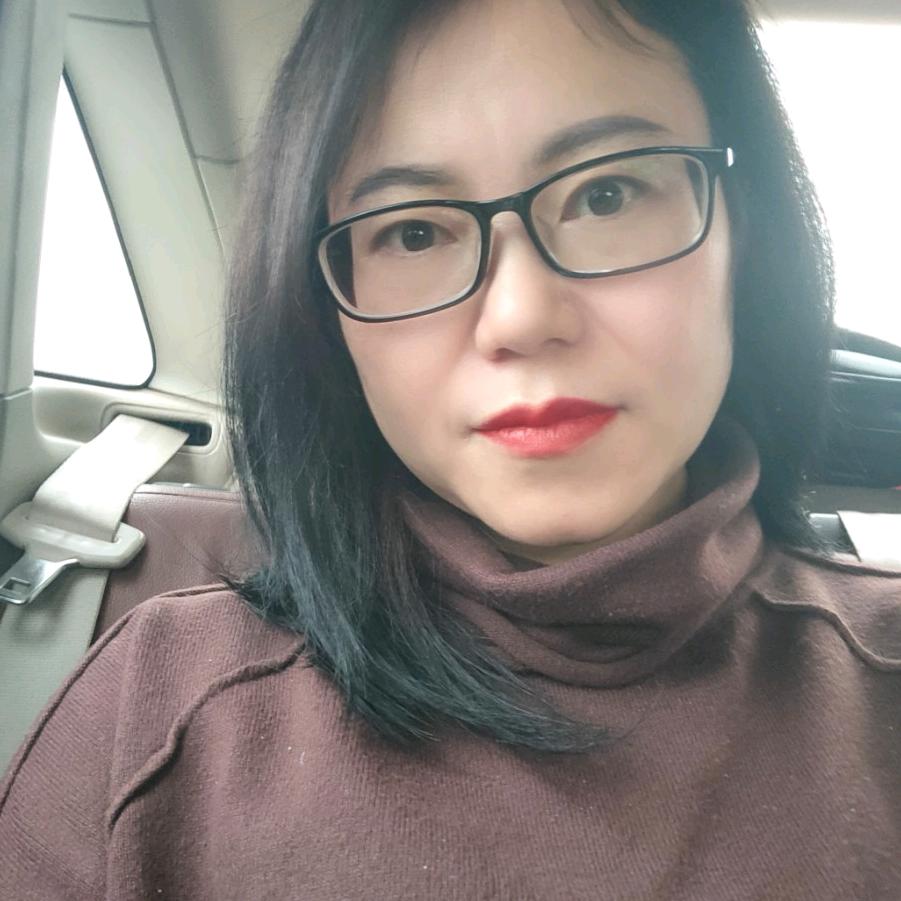 隆昌瑞鑫房产杨姐