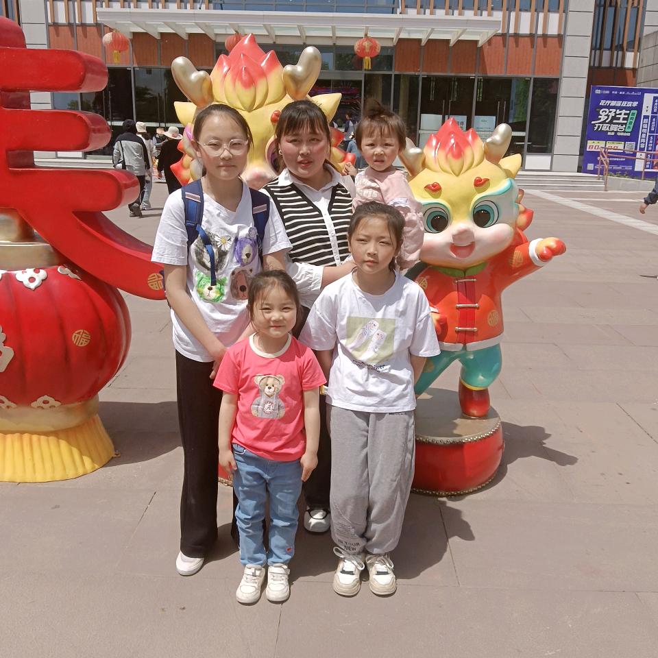 农村四宝妈