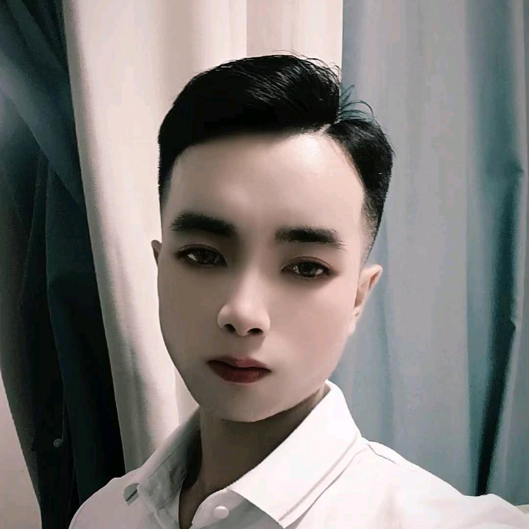 莫（小强）