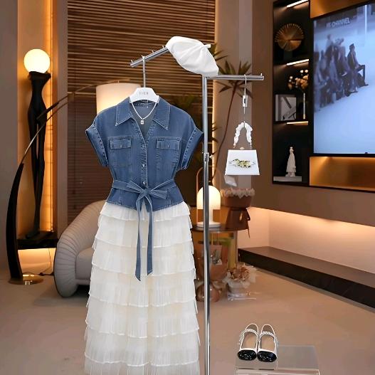 漂亮女人折扣店