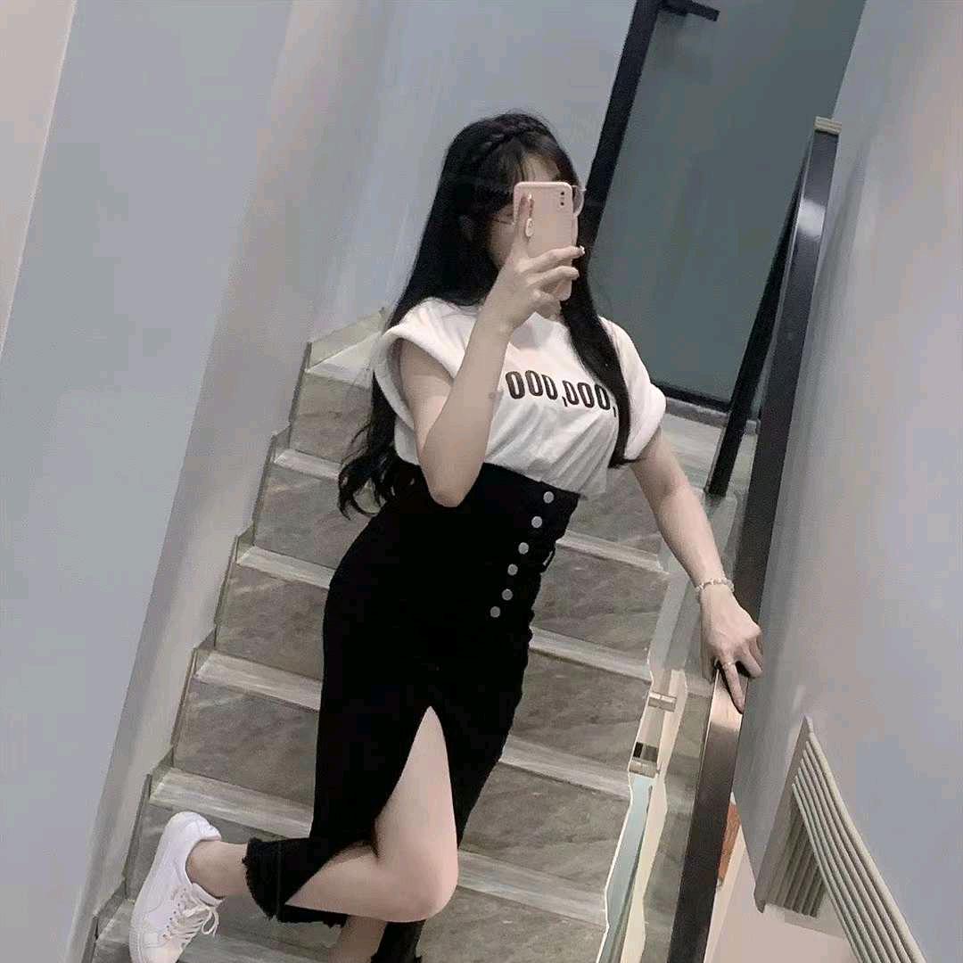 妳不配!