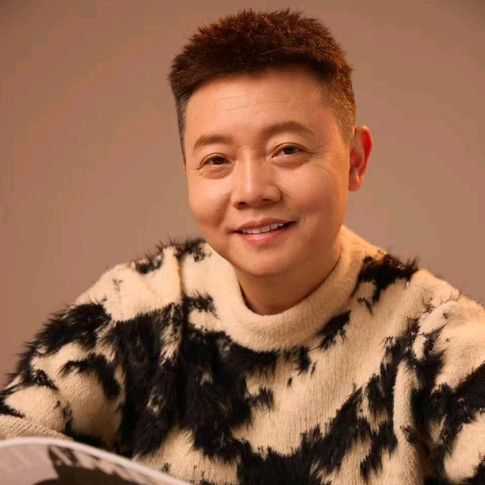 凌云深夜情感故事