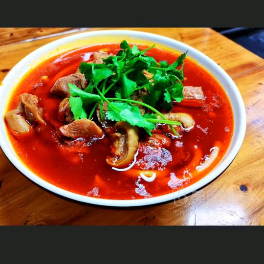 忠庄苟江羊肉粉