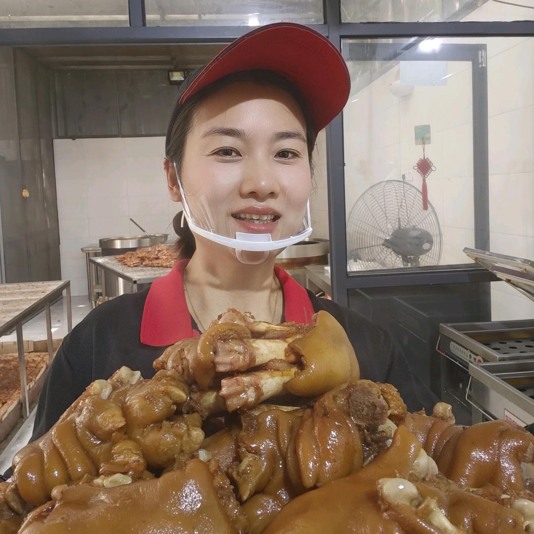 美丽的沐煮坊猪蹄铺子