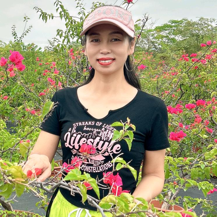 芙蓉爱跳舞