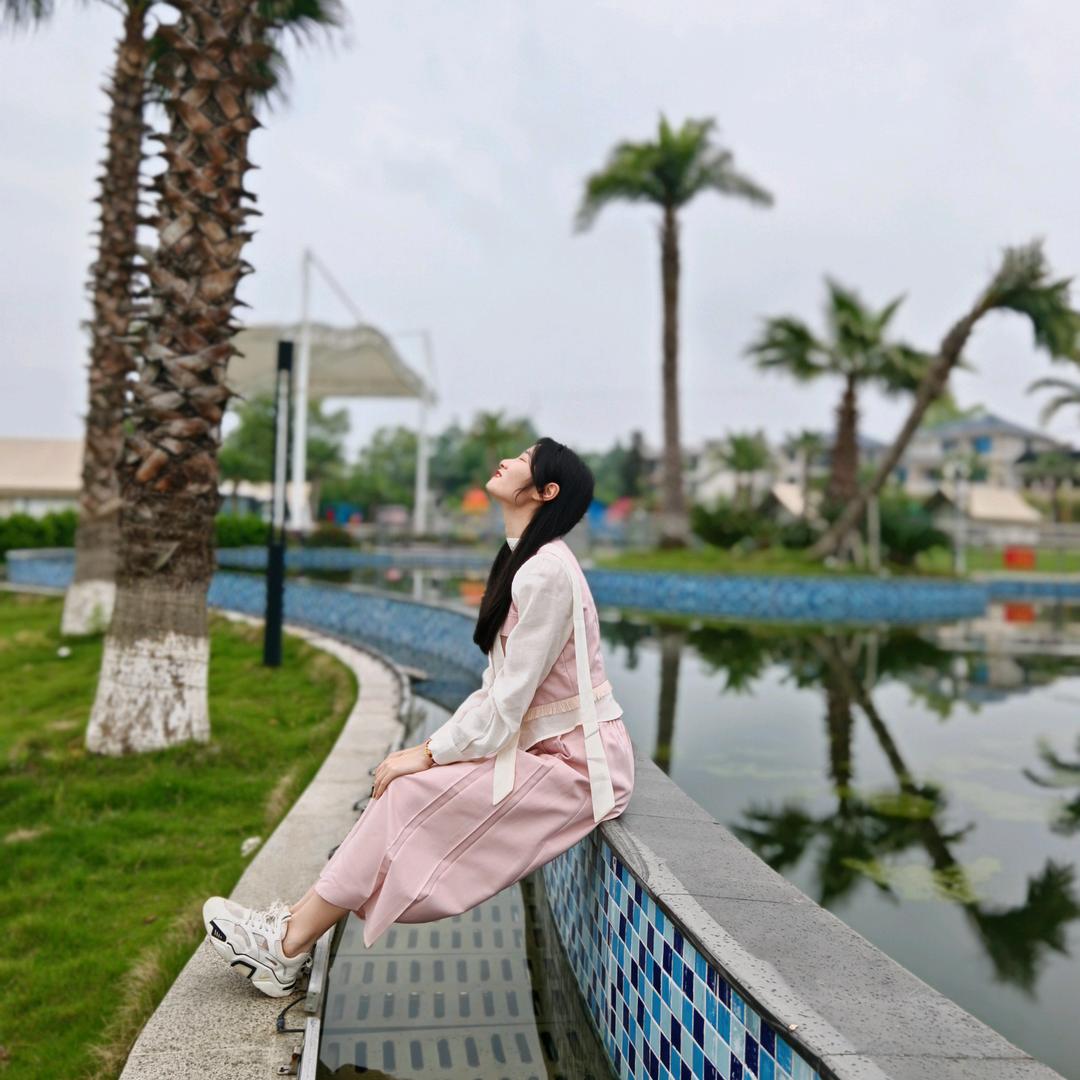 花城家园，妍妍