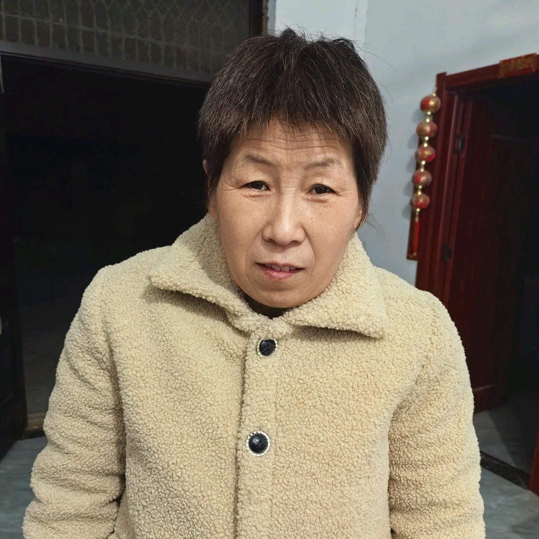 乐乐奶奶（早上6:10.点开播。）