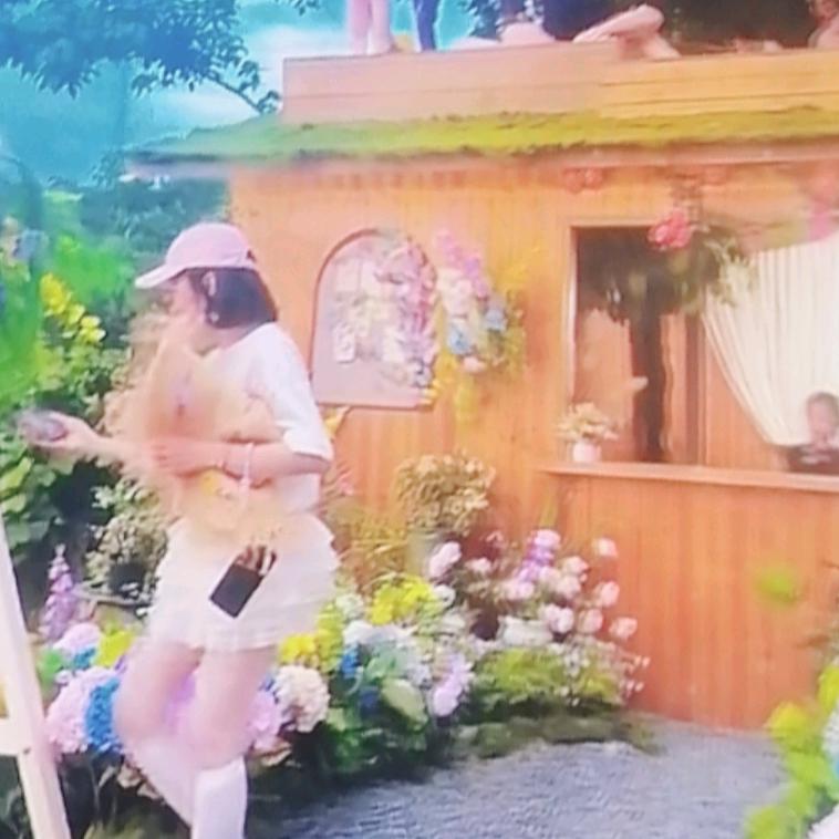七友小屋十三行女装