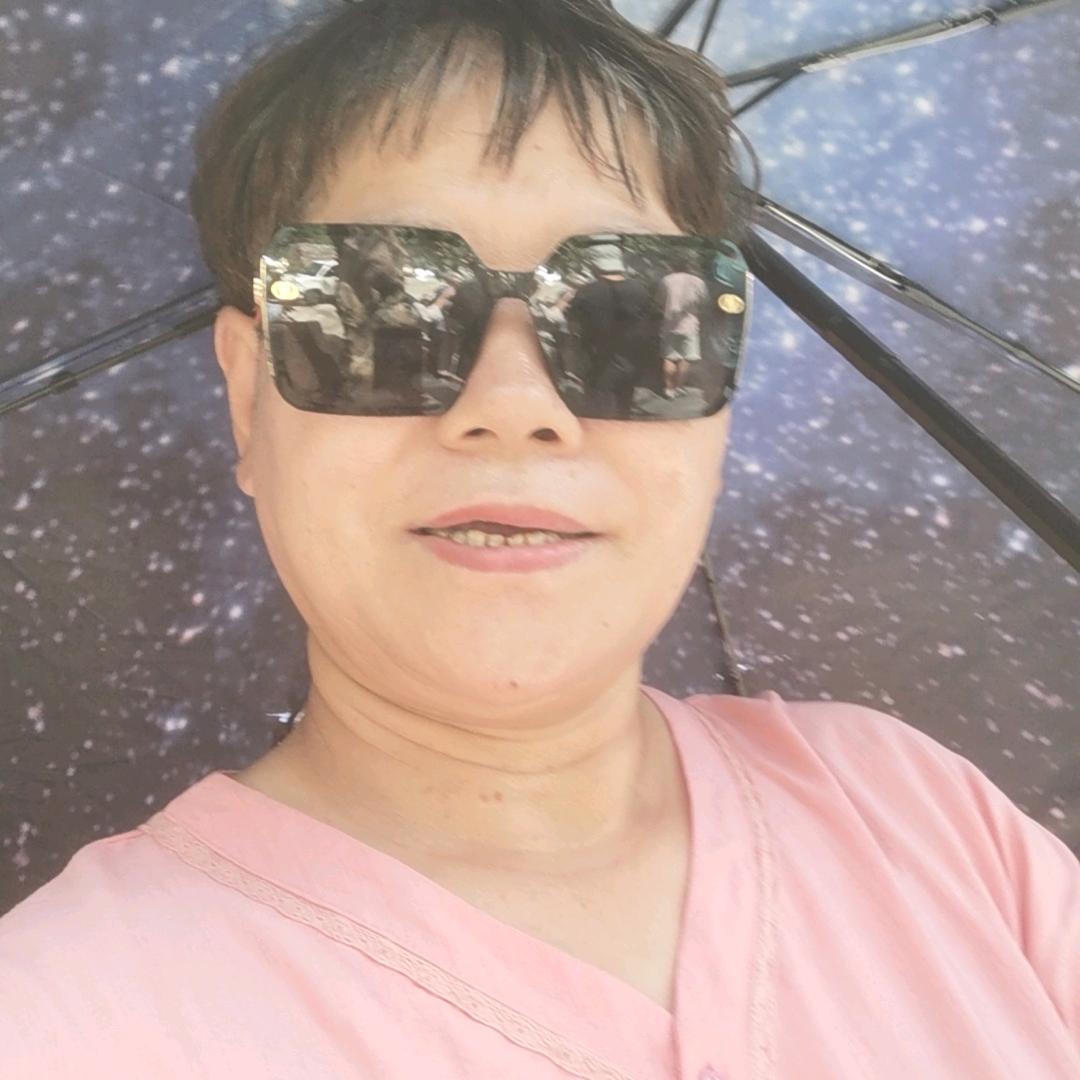快乐而年轻。🌺🍎🍊