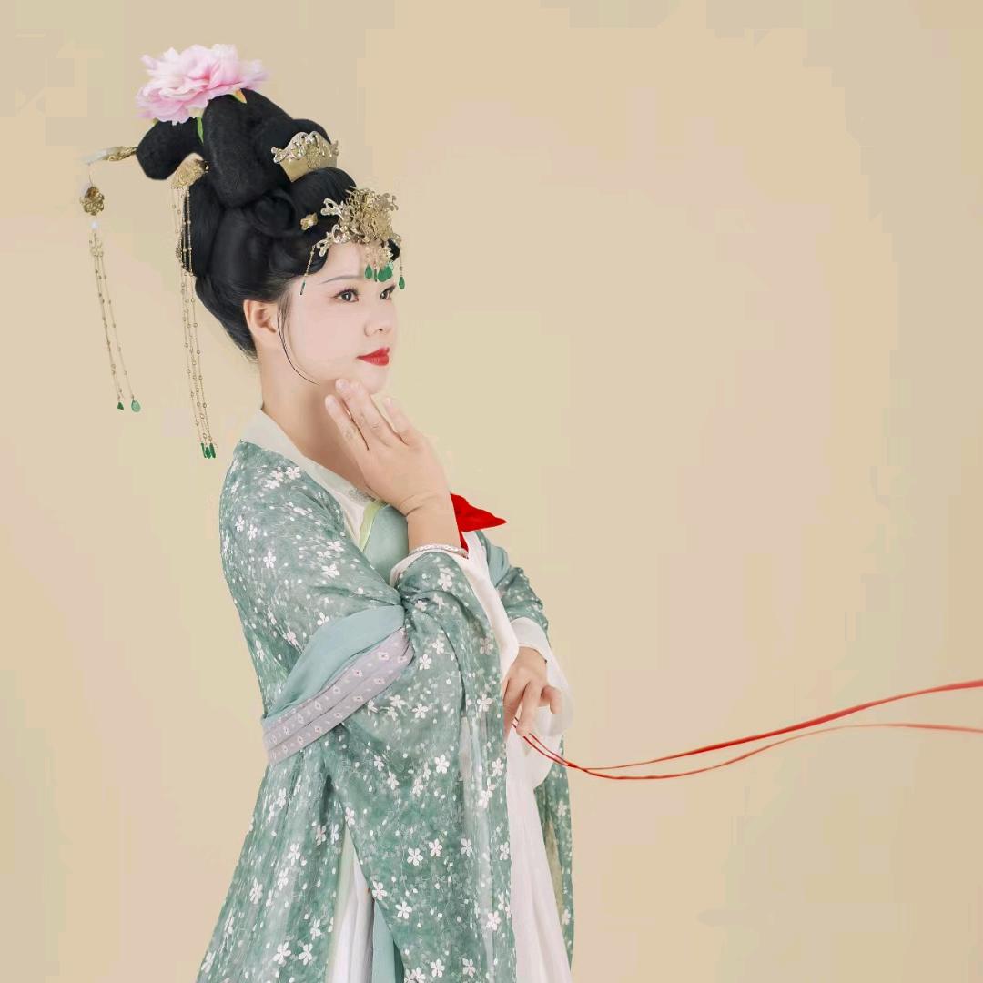 蓝欣