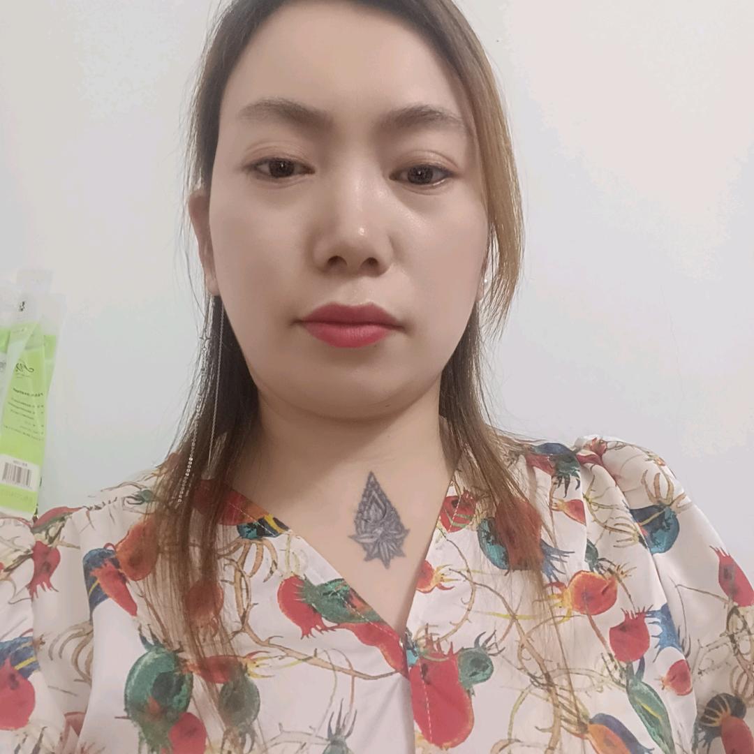 婷婷（冯婷）
