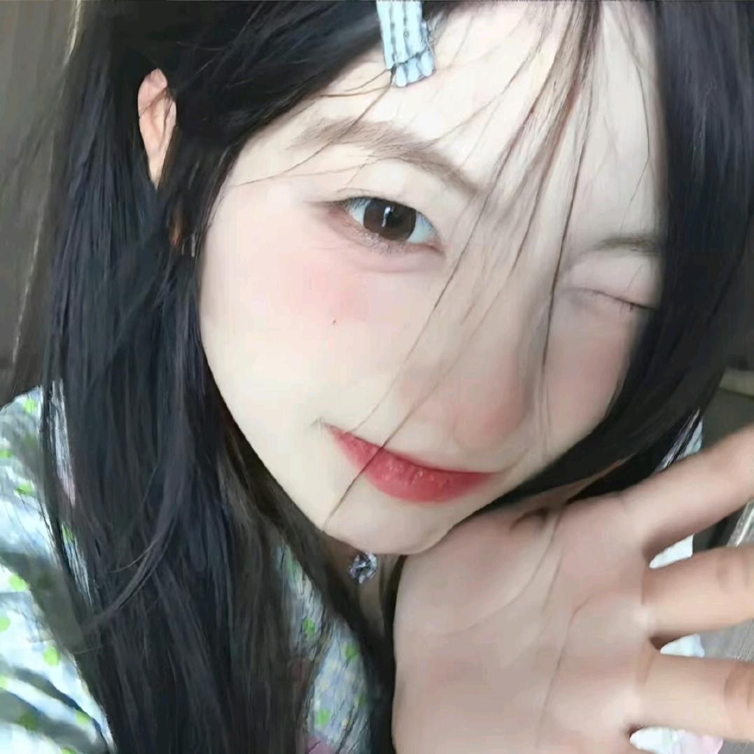 小熙有点呆＆🌸