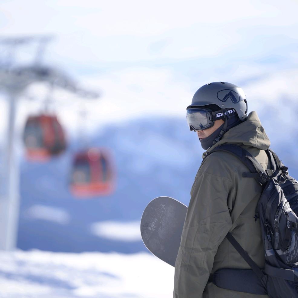 L.黑🏂🏻-新疆滑雪约课