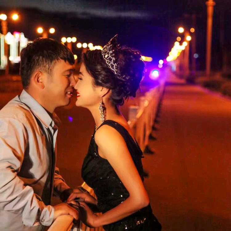 快乐的富婆