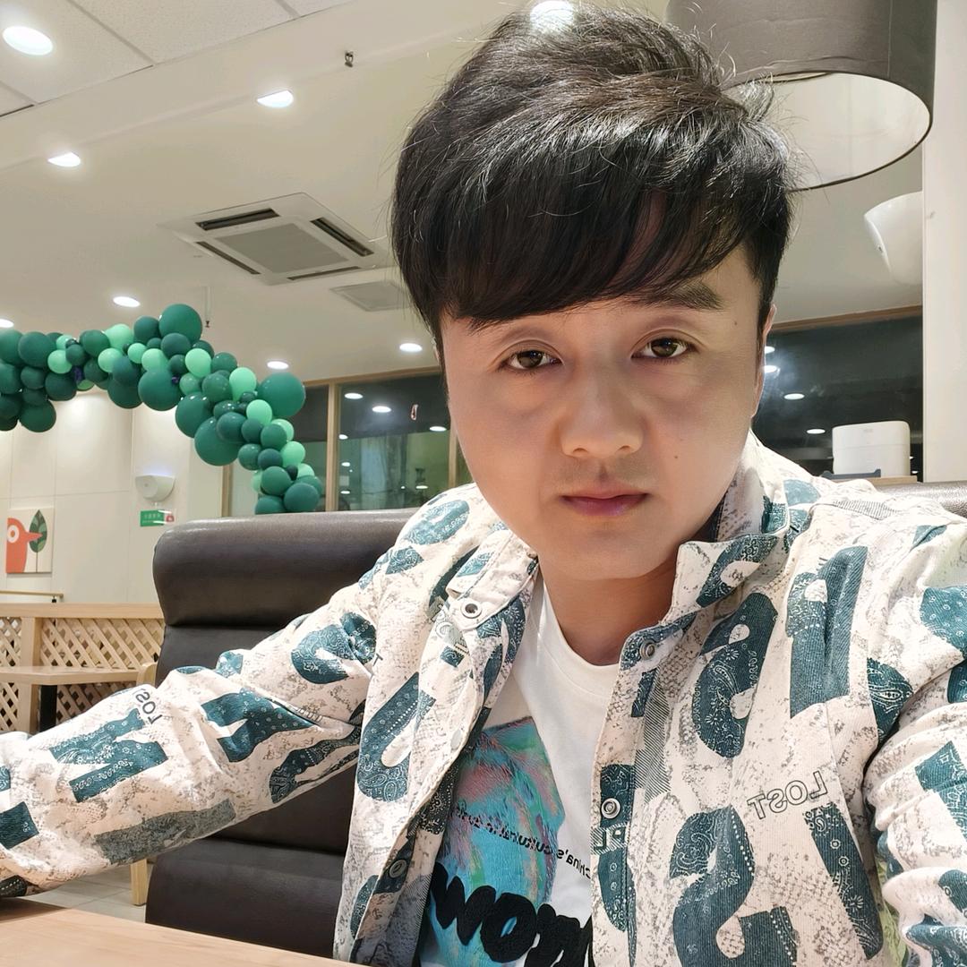 刘小苏