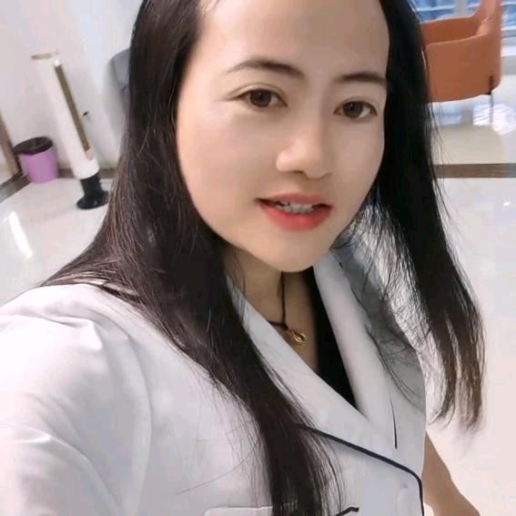 美白芽    陈晨