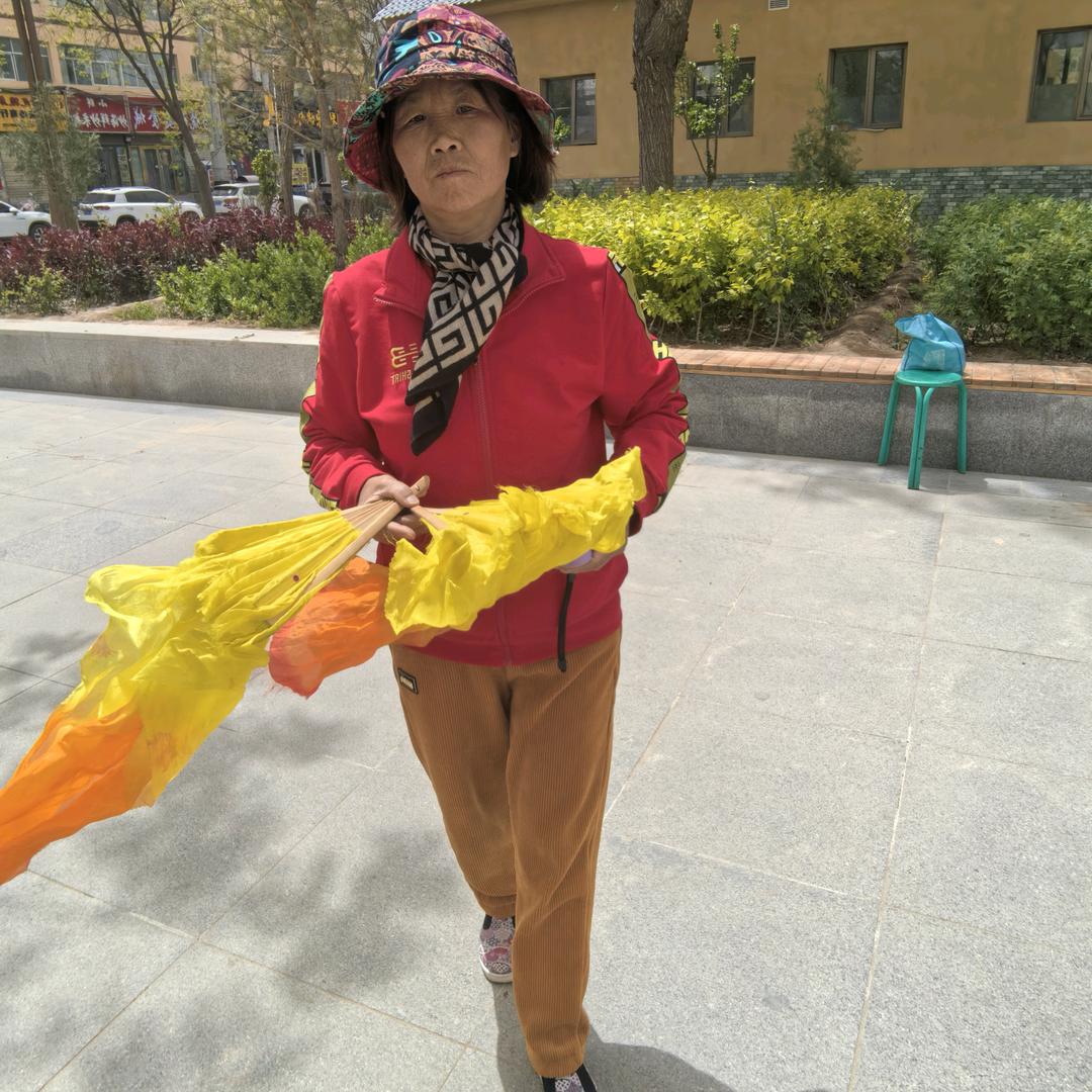 甘肃景泰张万红