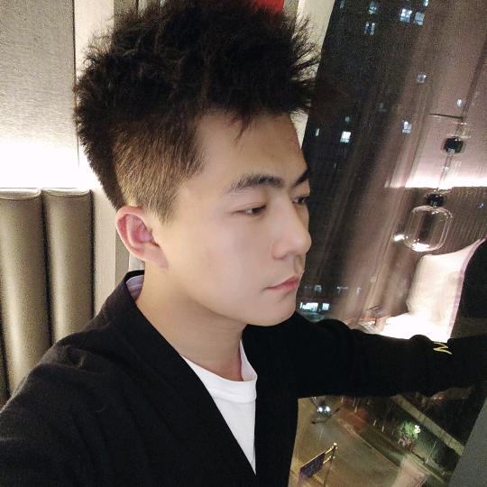欢乐的，小龙