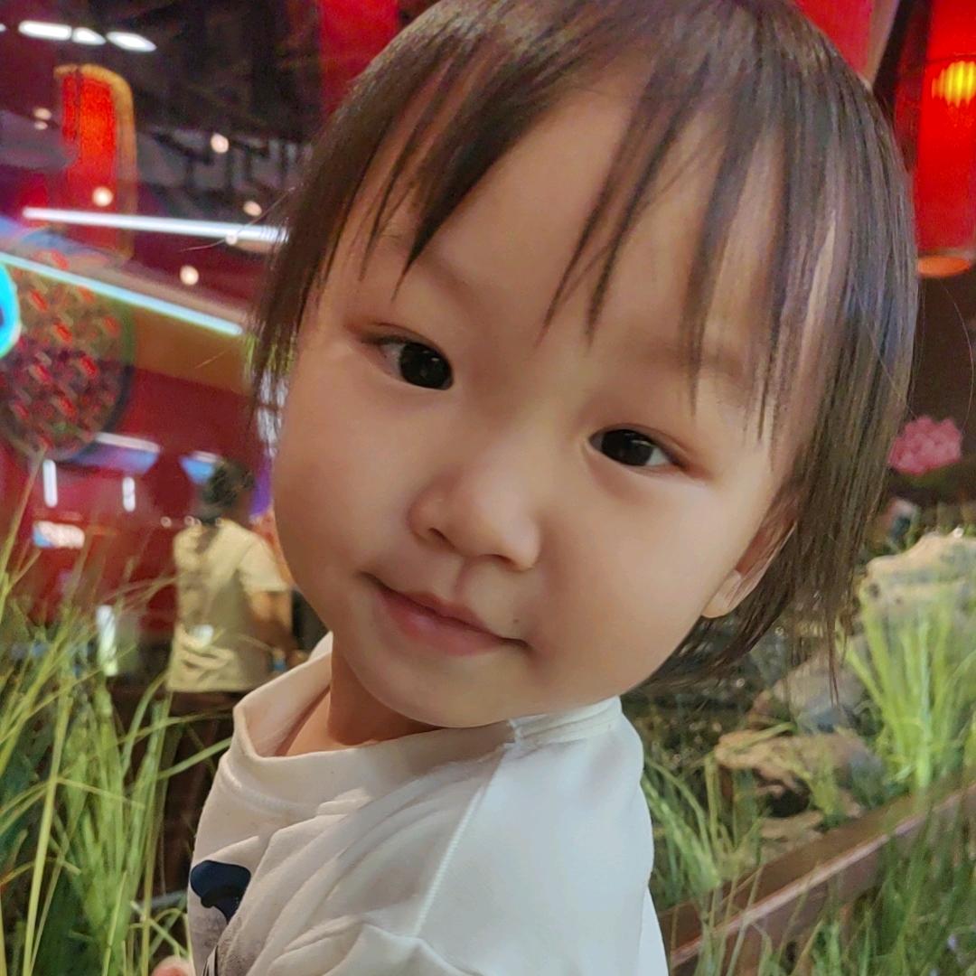 君君玩具欢乐屋