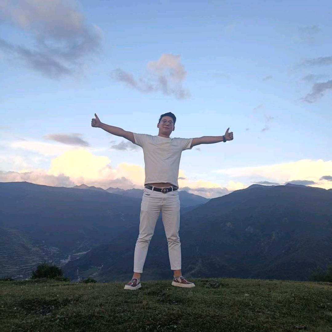 Mr.阿凌🍃