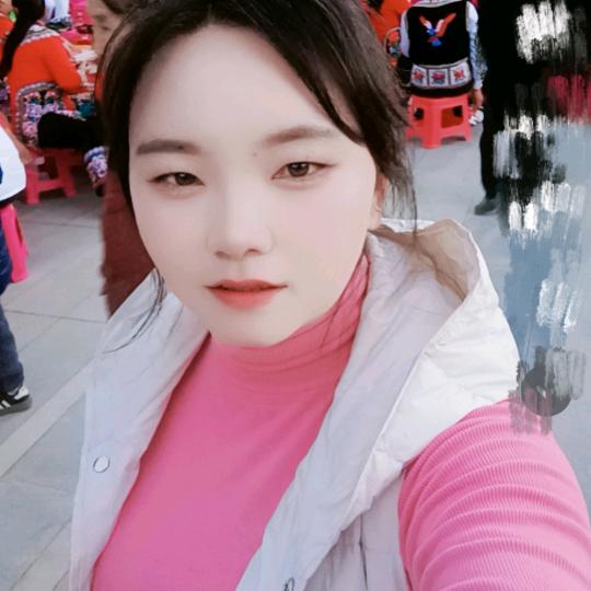 云南小表妹（蔚来地产刘建英）