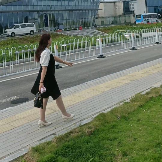 小🐉女❤️🌹